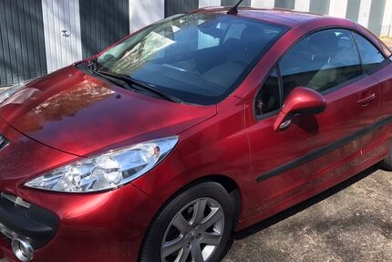 Peugeot 207 98.000 km 3.500 &euro; Frankfurt 65936