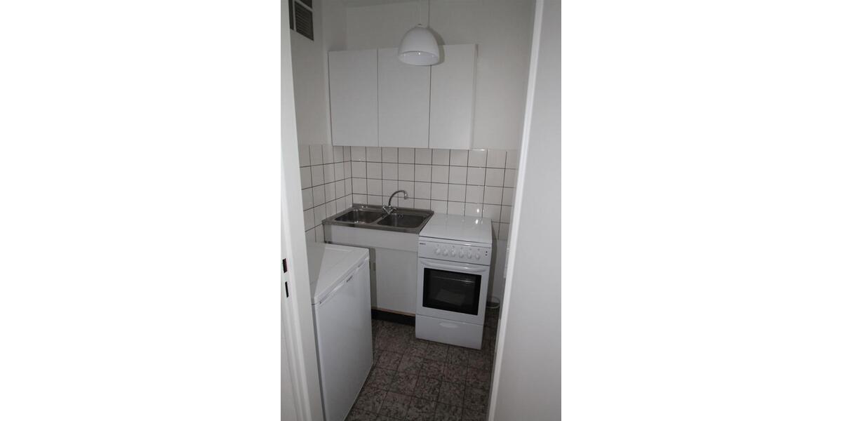 Etagenwohnung Frankfurt am Main West - 1 Zimmer, 26 m&sup2;, 435&euro; | Angebot:25902589