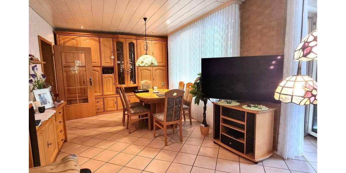 Mehrfamilienhaus, Wohnhaus Neu-Isenburg Isenburg - 6 Zimmer, 172 m&sup2;, 649.000&euro; | Angebot:25685581