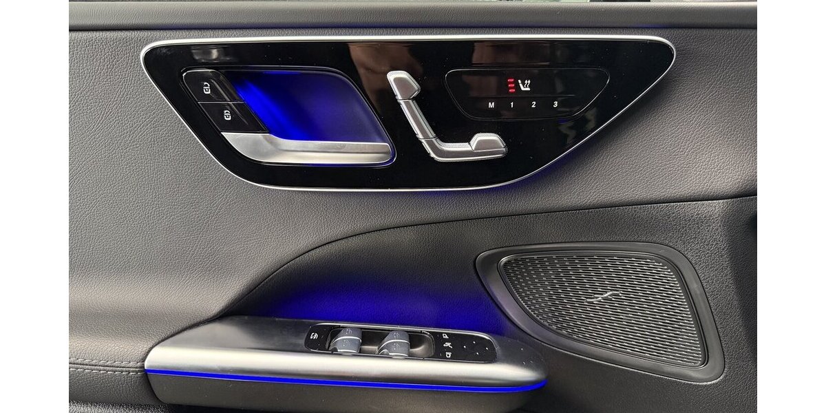 Mercedes-Benz C 200 AMG PREMIUM DISTRONIC-STANDHEIZ.-PANORAMA! 16.170 km 45.849 &euro; Groß-Umstadt 64823