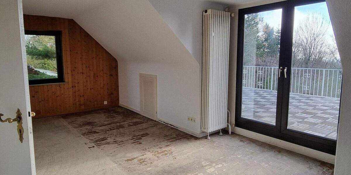 Einfamilienhaus Kronberg im Taunus Kronberg - 1 Zimmer, 200 m&sup2;, 1.100.000&euro; | Angebot:25712019