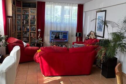 Wohnung Ortenberg - 2 Zimmer, 87 m&sup2;, 710&euro; | Angebot:26422088