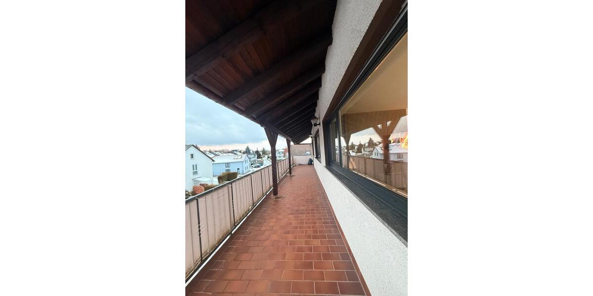 Etagenwohnung Groß-Umstadt Umstadt - 4 Zimmer, 136 m&sup2;, 1.600&euro; | Angebot:24860503