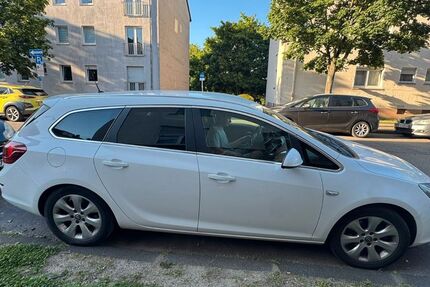Opel Astra 208.000 km 3.850 &euro; Hanau 63450