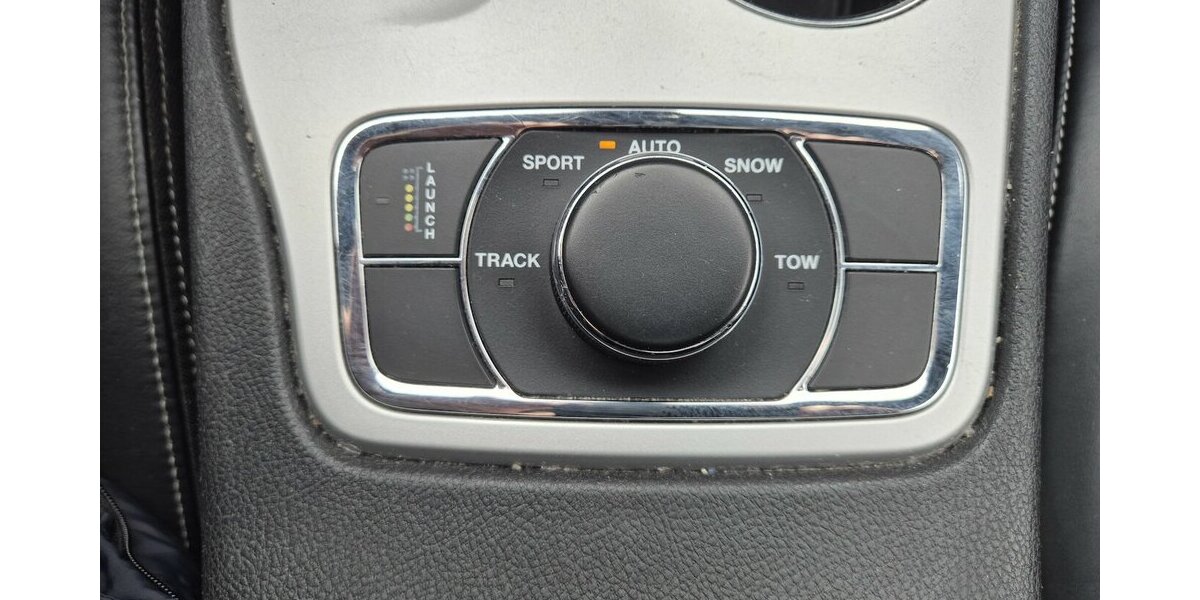Jeep Grand Cherokee 6.4 V8 HEMI SRT 8-Gang Automatik 250.000 km 16.990 &euro; Rodgau 63110
