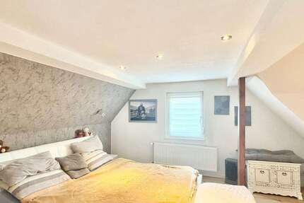 Haus Großostheim - 14 Zimmer, 231 m&sup2;, 499.000&euro; | Angebot:23829728