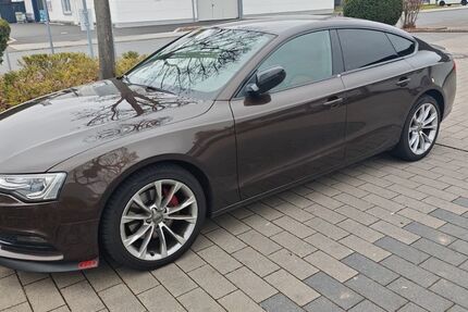 Audi A5 180.000 km 17.900 &euro; Hösbach 63768