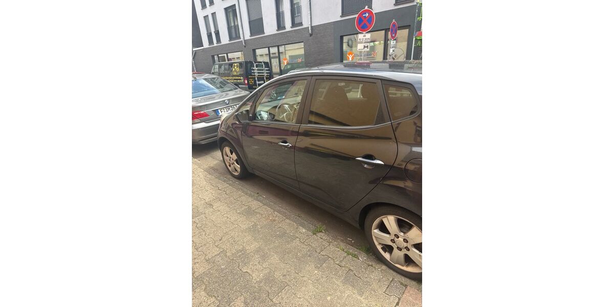 Kia Venga 228.000 km 1.900 &euro; Frankfurt Rödelheim 60489