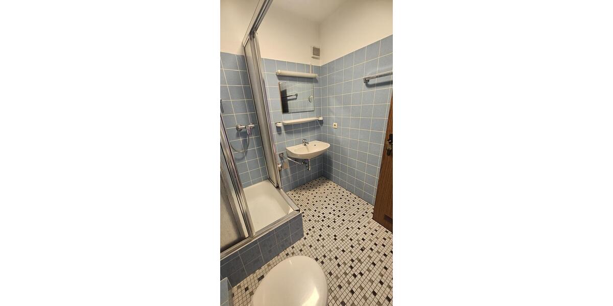 Erdgeschoßwohnung Hainburg - 1 Zimmer, 35 m&sup2;, 365&euro; | Angebot:26462636