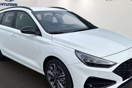 Hyundai i30 3.700 km 26.290 &euro; Hanau 63450