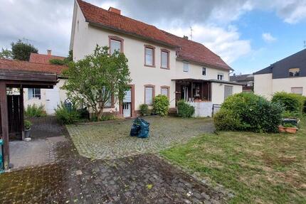 Haus Freigericht - 8 Zimmer, 200 m&sup2;, 460.000&euro; | Angebot:26592271