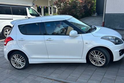 Suzuki Swift 175.500 km 6.900 &euro; Büdingen 63654