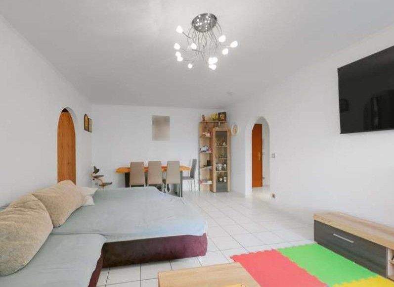 Etagenwohnung Frankfurt am Main Eckenheim - 3 Zimmer, 84 m&sup2;, 360.000&euro; | Angebot:25690977