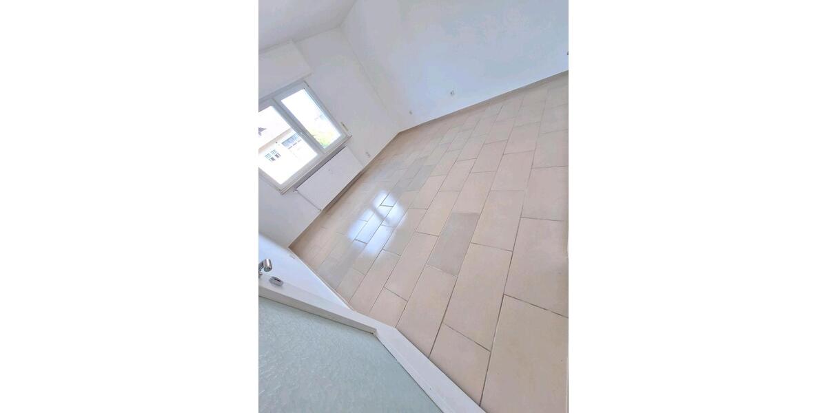 Etagenwohnung Hanau Groß-Steinheim - 2 Zimmer, 51 m&sup2;, 950&euro; | Angebot:26701986