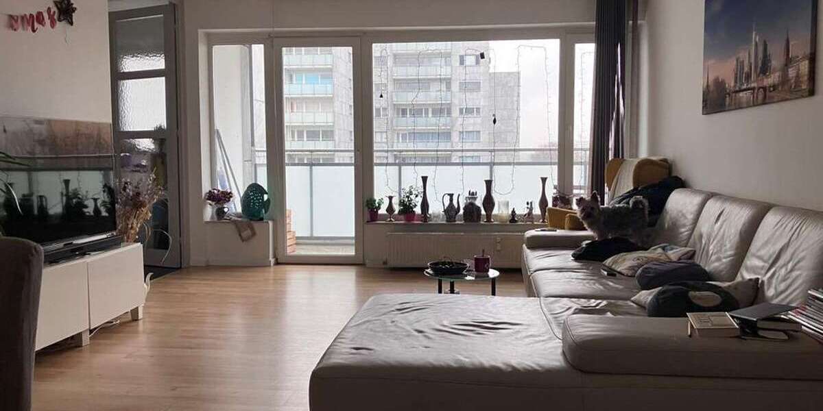 Etagenwohnung Frankfurt Eckenheim - 3 Zimmer, 82 m&sup2;, 1.200&euro; | Angebot:25661580