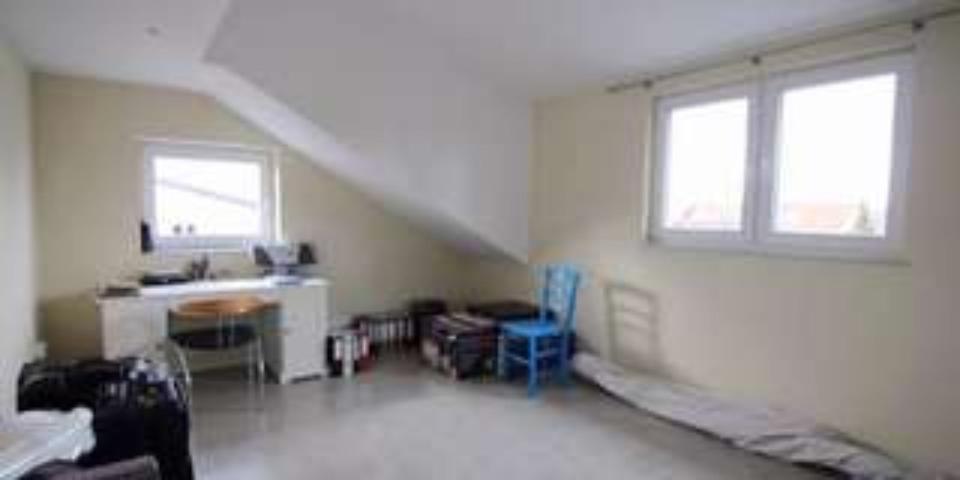 Dachgeschoßwohnung Rödermark - 3.5 Zimmer, 86 m&sup2;, 1.400&euro; | Angebot:25343829