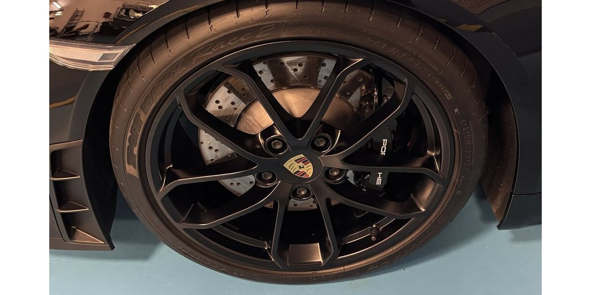 Porsche 718 Boxster Spyder APPROVED/Schalensitze/Chrono 6.800 km 103.900 &euro; Dreieich 63303