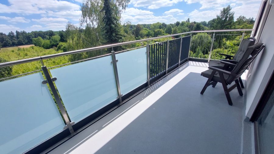 Provisionsfrei* Sanierte 3-Zimmer-Wohnung mit Balkon, Garage und Gartennutzung in Oberrad - Etagenwohnung Frankfurt am Main Oberrad | Angebot:26919531