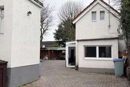 Haus Rodgau - 9 Zimmer, 467 m&sup2;, 750.000&euro; | Angebot:25373884