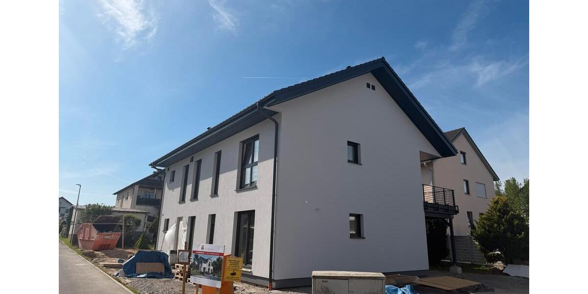 Erdgeschoßwohnung Großostheim - 4 Zimmer, 97 m&sup2;, 1.650&euro; | Angebot:26432485