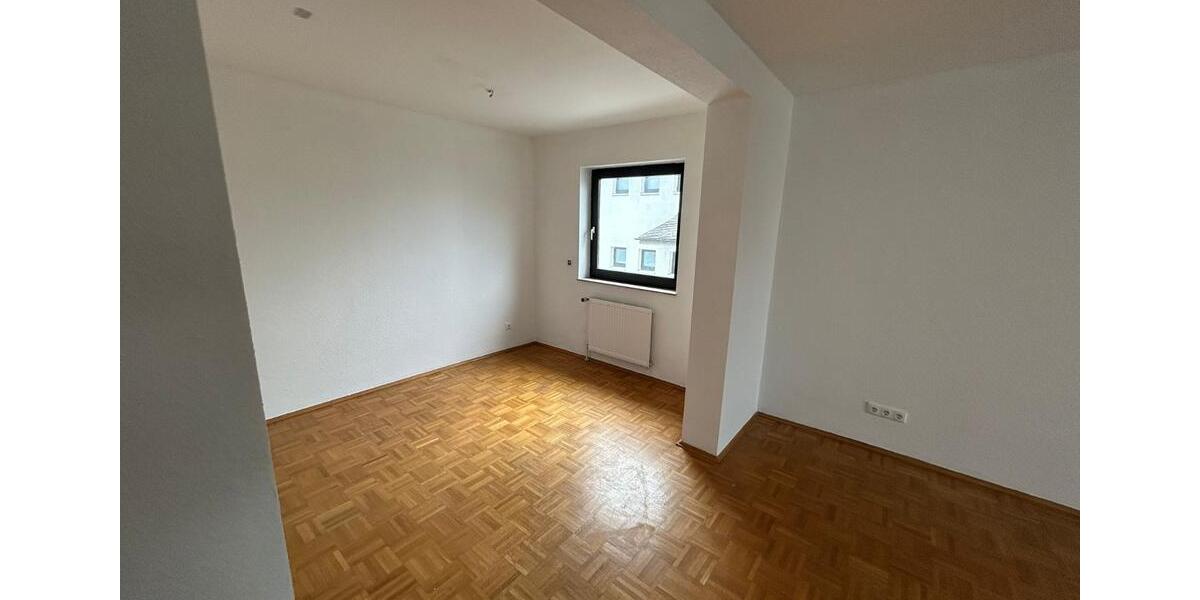 Etagenwohnung Mühlheim am Main - 3.5 Zimmer, 108 m&sup2;, 1.290&euro; | Angebot:25960493