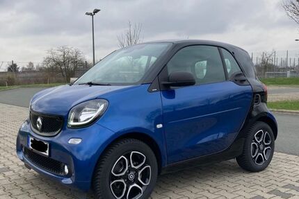 Smart ForTwo 19.980 km 14.450 &euro; Frankfurt 65933