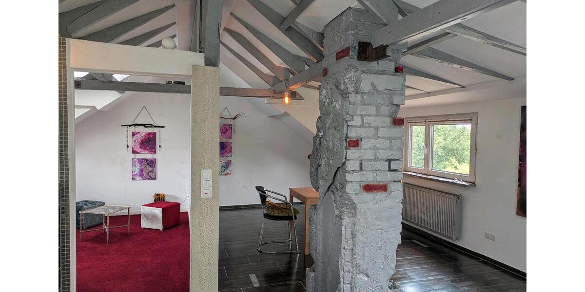 Dachgeschoßwohnung Bad Homburg vor der Höhe Gonzenheim - 2 Zimmer, 52 m&sup2;, 1.250&euro; | Angebot:25885795