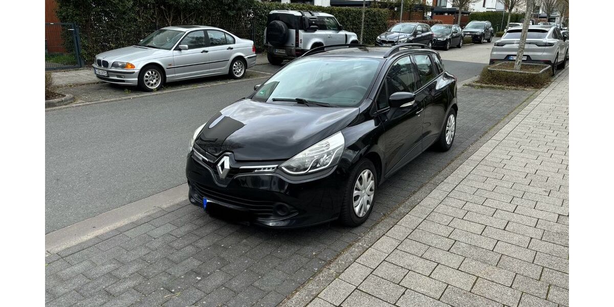 Renault Clio 219.374 km 4.400 &euro; Frankfurt am Main 60438