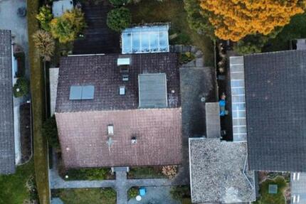 Haus Groß-Zimmern Zimmern - 8 Zimmer, 280 m&sup2;, 1.800&euro; | Angebot:27618258