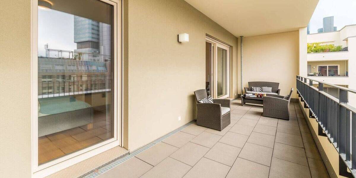 Etagenwohnung Frankfurt am Main Bahnhofsviertel - 2 Zimmer, 65 m&sup2;, 2.290&euro; | Angebot:26064210