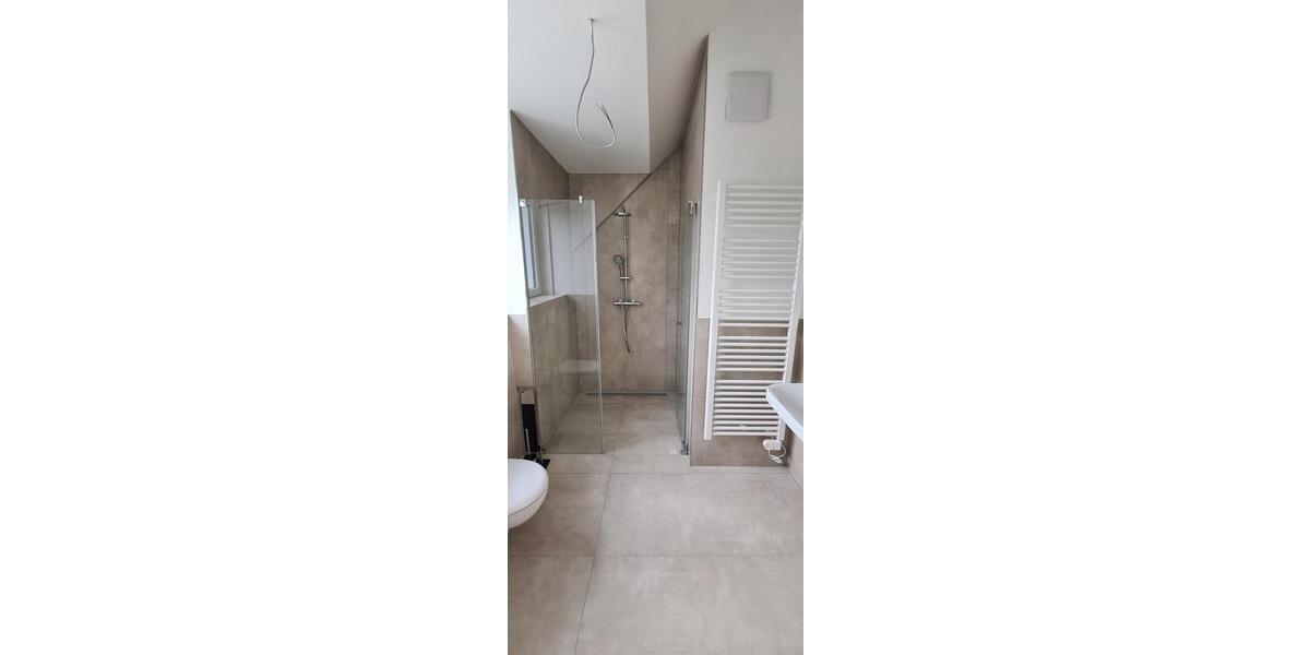 Dachgeschoßwohnung Frankfurt am Main Ginnheim - 2 Zimmer, 57 m&sup2;, 1.165&euro; | Angebot:25648822