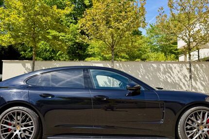 Porsche Panamera 154.500 km 59.600 &euro; Obertshausen 63179