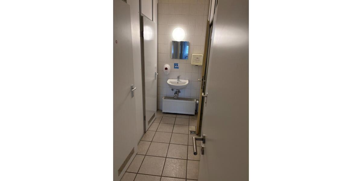 Etagenwohnung Frankfurt am Main Unterliederbach - 1 Zimmer, 20 m&sup2;, 700&euro; | Angebot:24728018
