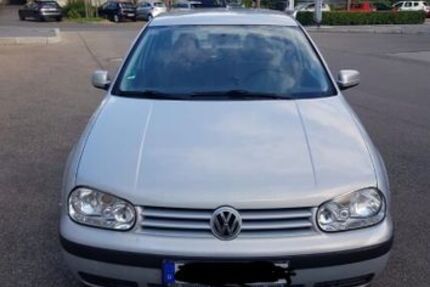 VW Golf 133.000 km 2.150 &euro; Hanau 63457