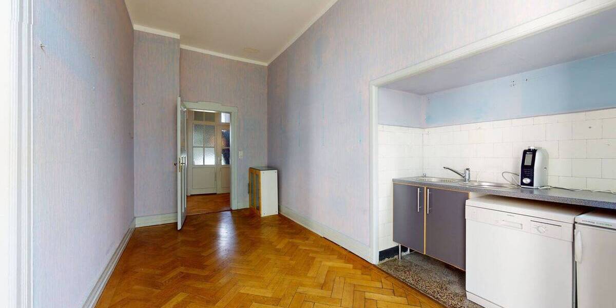 Mehrfamilienhaus, Wohnhaus Frankfurt am Main Westend-Nord - 7 Zimmer, 160 m&sup2;, 2.300.000&euro; | Angebot:25663756