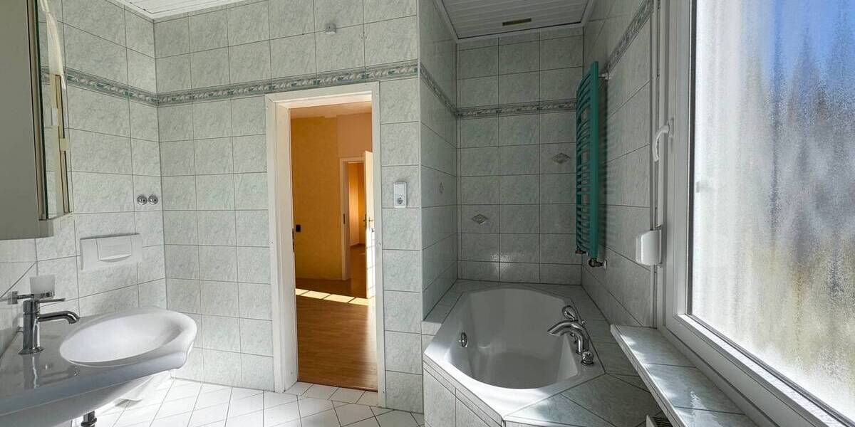 Einfamilienhaus Offenbach / Bürgel Bürgel - 5 Zimmer, 151 m&sup2;, 695.000&euro; | Angebot:25693725