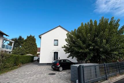 Wohnung Langen (Hessen) - 1 Zimmer, 40 m&sup2;, 825&euro; | Angebot:27621790