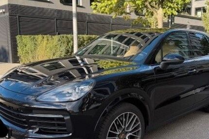 Porsche Cayenne 118.500 km 43.900 &euro; Frankfurt 60326