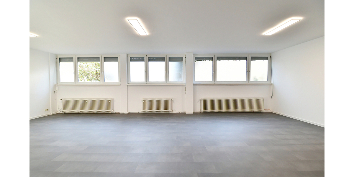 RESERVIERT! Ein bis drei Räume, Empfang, WC + Teeküche... frisch renoviert extra für Sie! - Gewerbeobjekt Frankfurt Gutleutviertel | Angebot:26339465