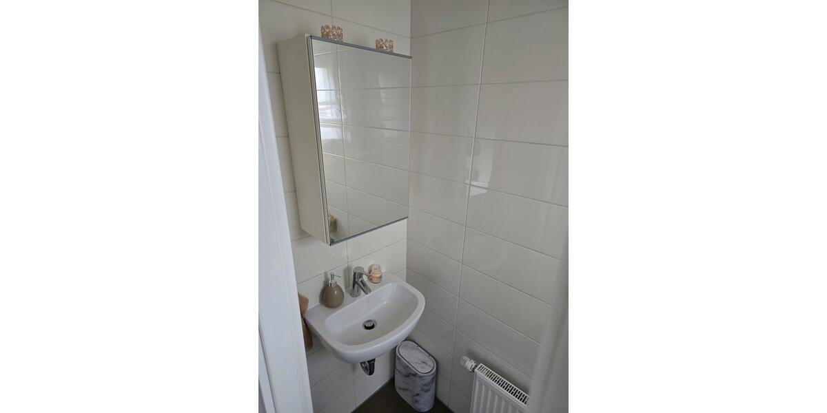 Reihenhaus Hanau Groß-Steinheim - 5 Zimmer, 128 m&sup2;, 1.850&euro; | Angebot:27717370