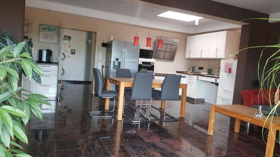 Erdgeschoßwohnung Ranstadt - 3 Zimmer, 148 m&sup2;, 1.550&euro; | Angebot:25096654