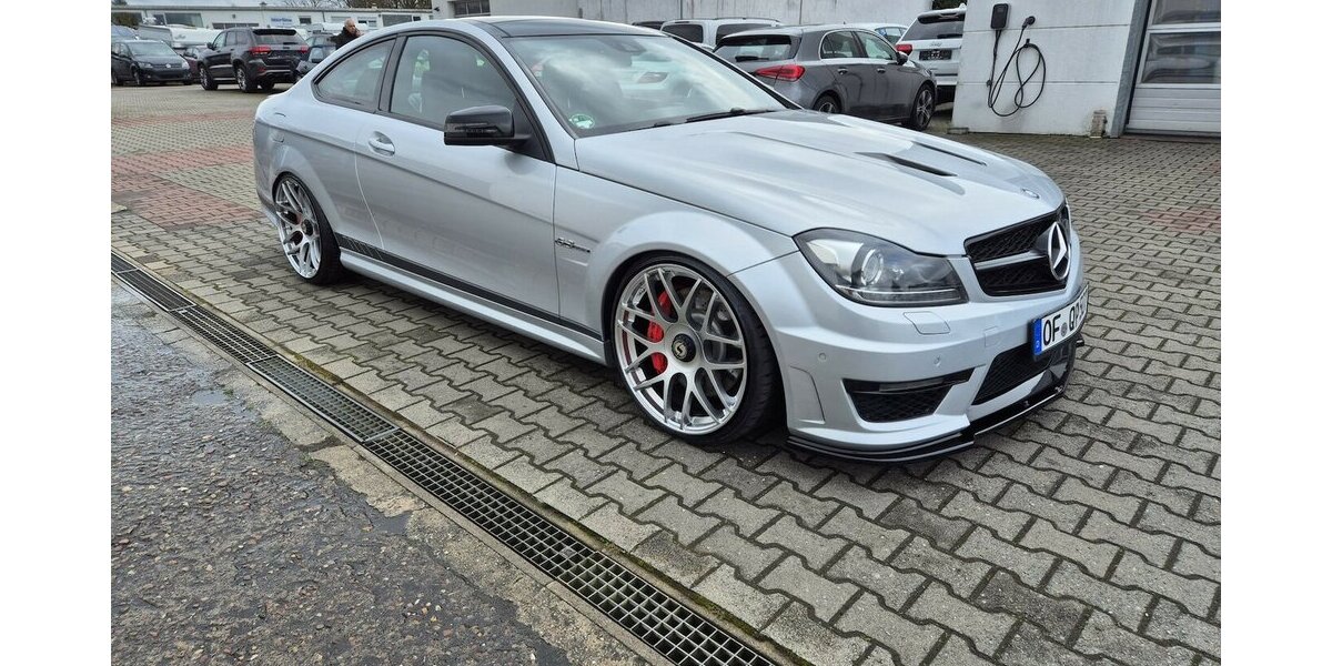Mercedes-Benz C 63 AMG Coupe Edition 507 Panoramadach 138.000 km 57.900 &euro; Rodgau 63110