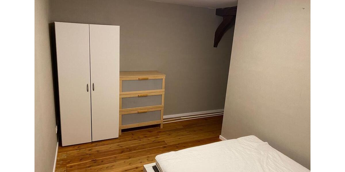 Einfamilienhaus Frankfurt am Main Mitte-West - 5 Zimmer, 115 m&sup2;, 1.900&euro; | Angebot:25901037