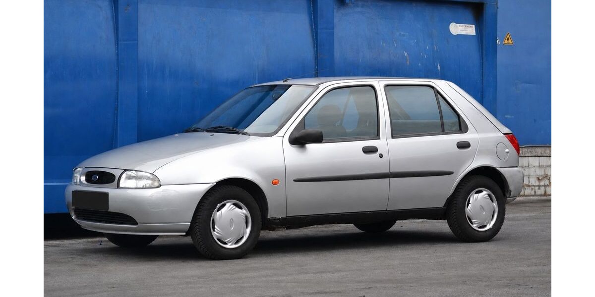 Ford Fiesta 75.822 km 1.500 &euro; Hanau 63452