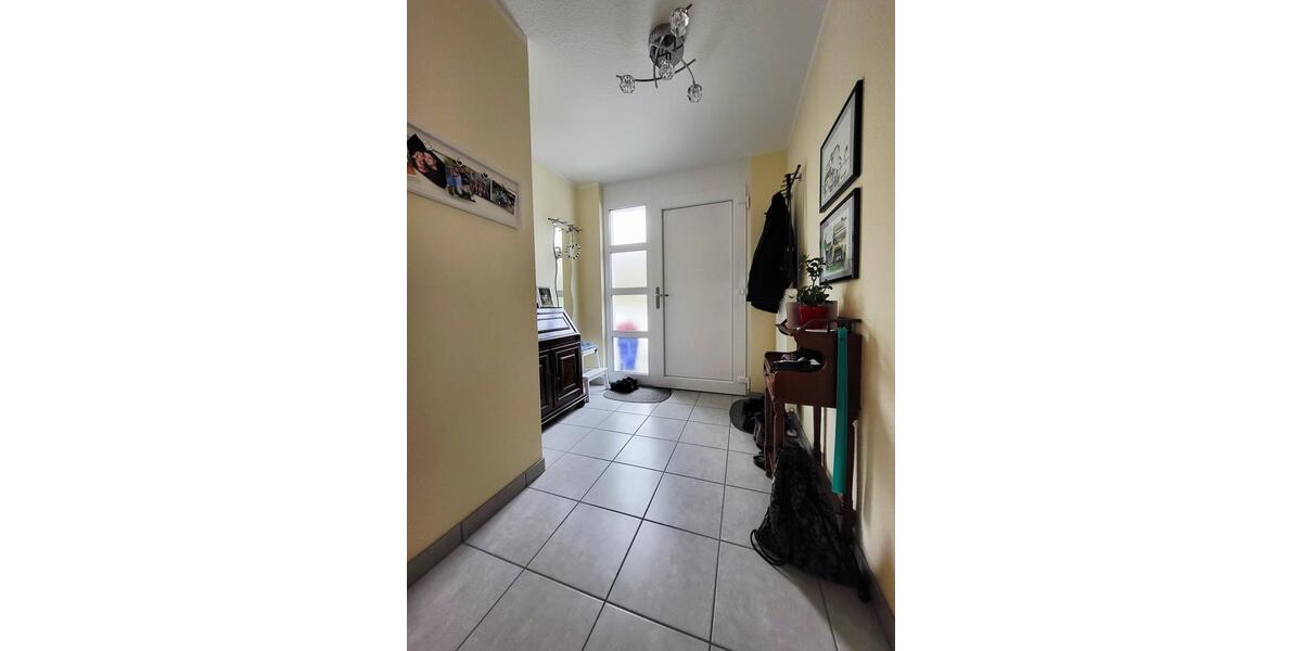 Einfamilienhaus Hanau Großauheim - 5 Zimmer, 133 m&sup2;, 1.690&euro; | Angebot:26002910