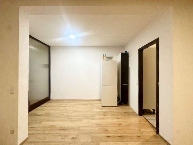 Etagenwohnung Dietzenbach - 4 Zimmer, 90 m&sup2;, 160.000&euro; | Angebot:25737575