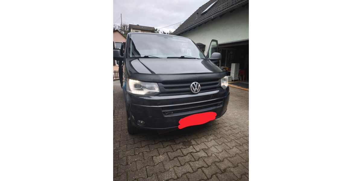 VW T5 Transporter 276.000 km 6.599 &euro; Bad soden 65812