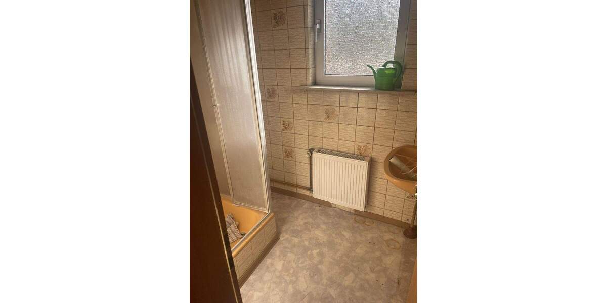 Doppelhaushälfte Frankfurt Harheim - 7 Zimmer, 170 m&sup2;, 600.000&euro; | Angebot:25820766