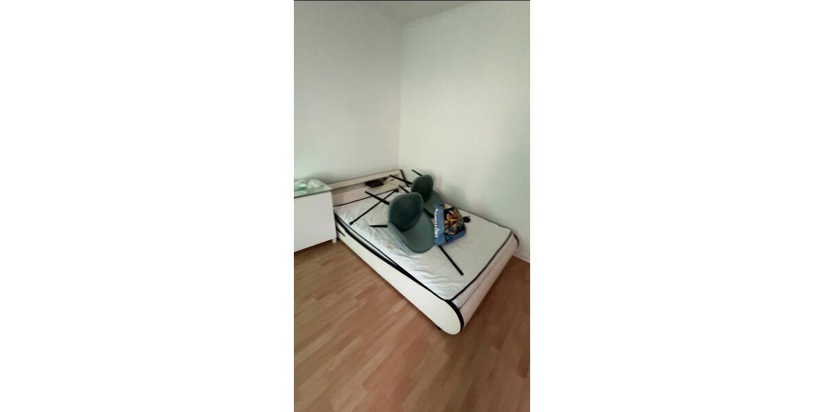 Erdgeschoßwohnung Frankfurt am Main Bornheim - 1 Zimmer, 30 m&sup2;, 750&euro; | Angebot:25905298
