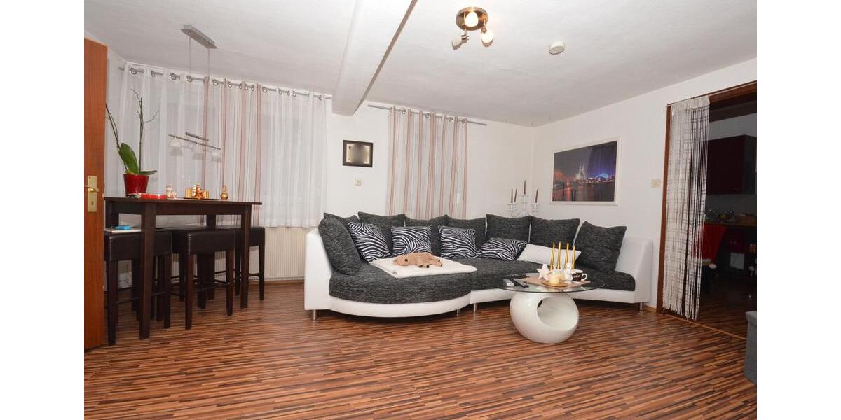 Erdgeschoßwohnung Schaafheim - 2.5 Zimmer, 61 m&sup2;, 580&euro; | Angebot:26349286